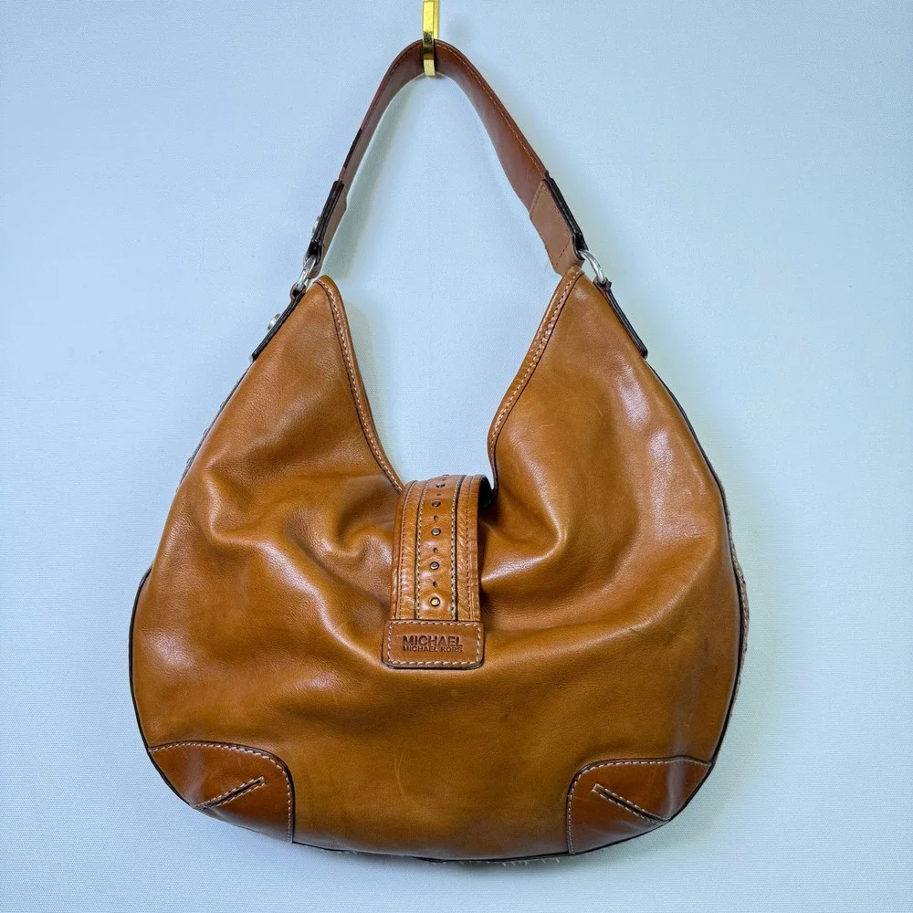 MICHAEL KORS Vintage Cognac Brown Studded Leather Buckle Hobo Bag Large - Picture 3 of 8